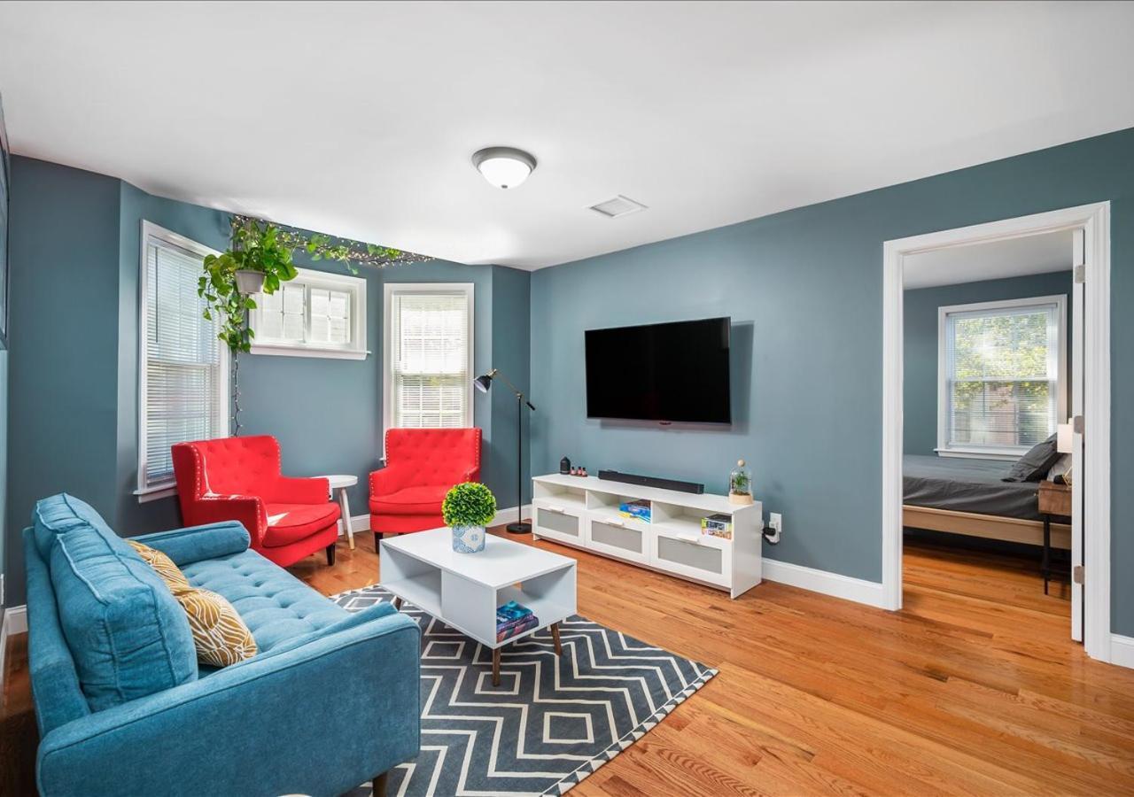 Colorful, Comfy & Modern - Close To Nyc - Parking! Mount Vernon Buitenkant foto